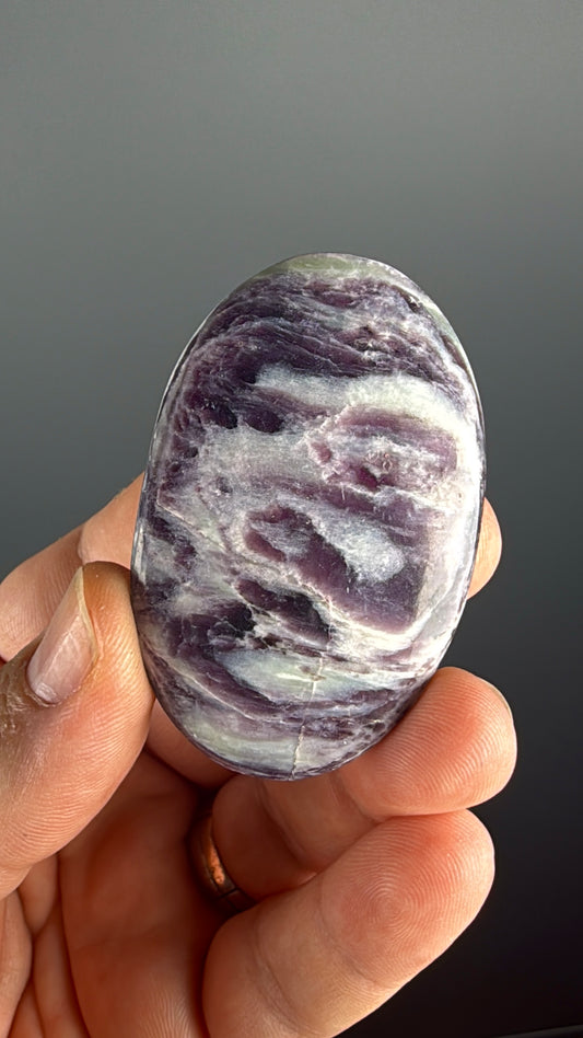 Kammererite Crystal Palm Stone Lot