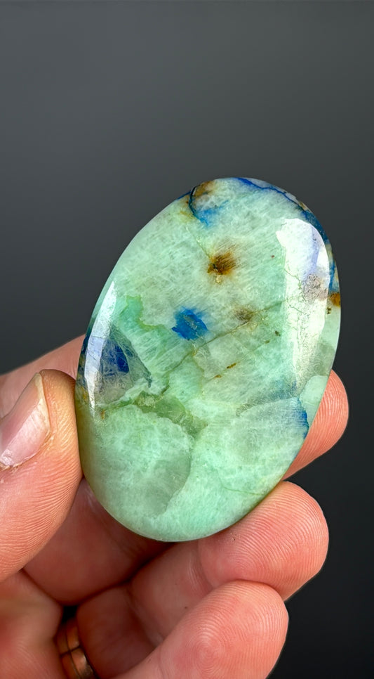 Chrysocolla, Malachite, Gem Silica, Azurite and Tenorite (black) Palm stone Lot