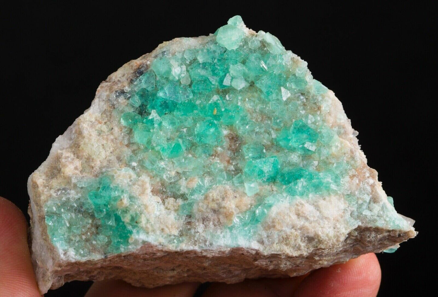 Super Color! Blue-Green Fluorite Crystal