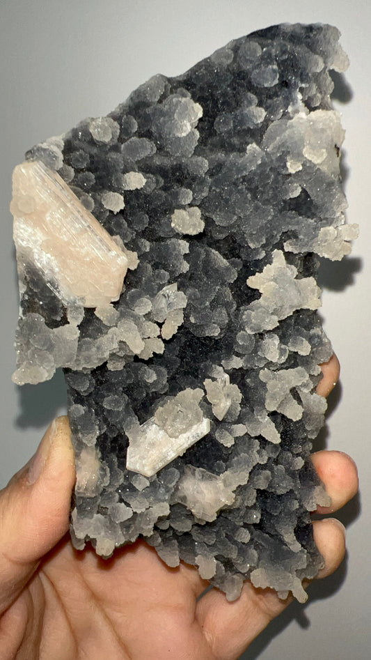 Magnificient! Stilbite on Druzy Chalcedony Stallactites Crystal Specimen