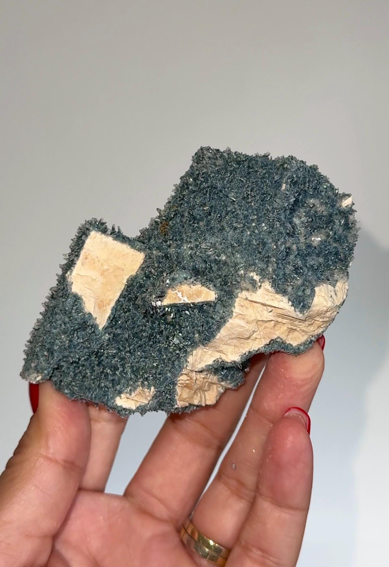 NEW Find , Sparkly Foitite crystal on Feldspar Specimen