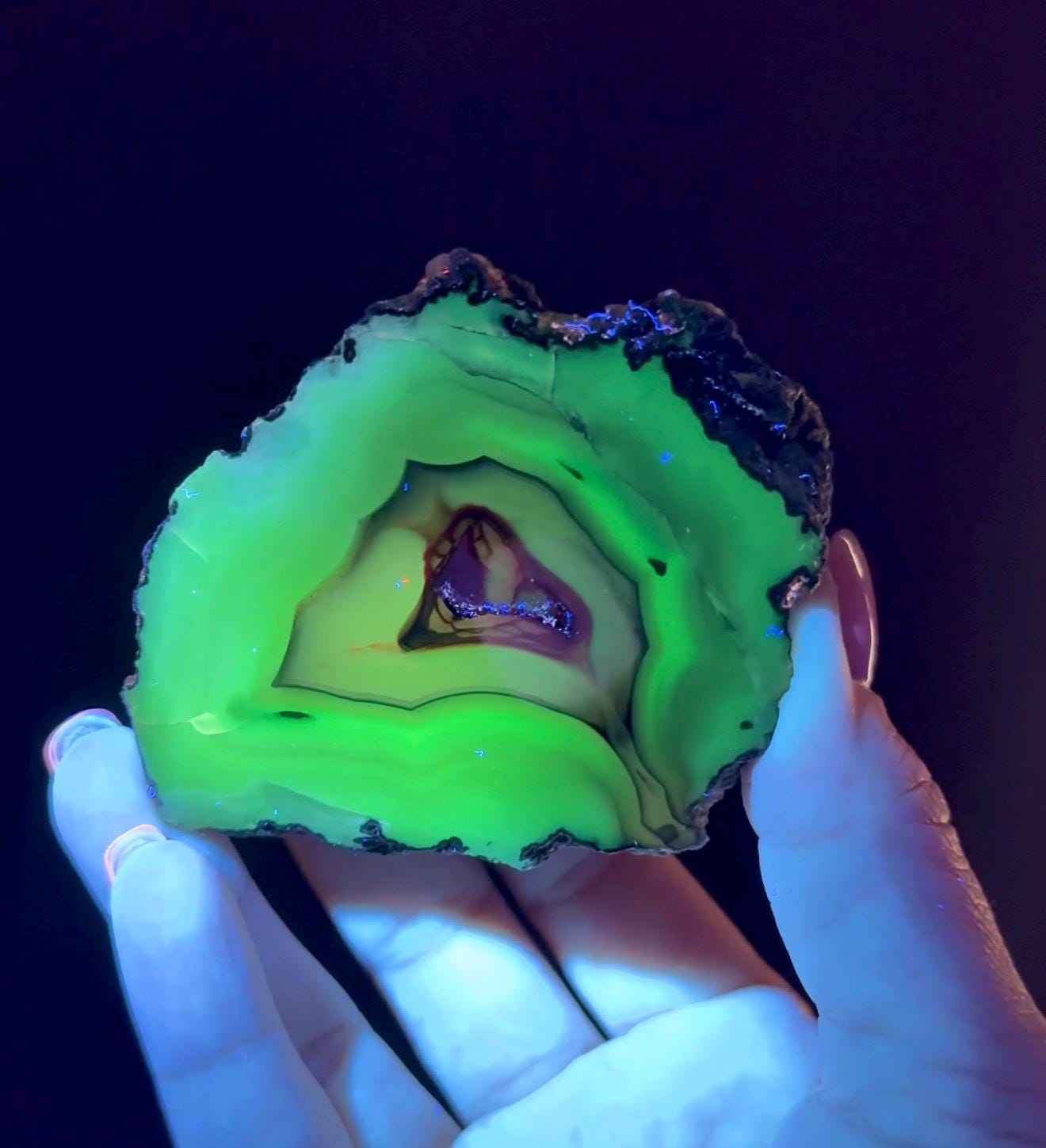 UV Reactive Red Fox Agate Specimen, Patagonia Origin