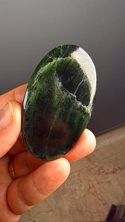 Green Kyanite Crystal Palm Stone