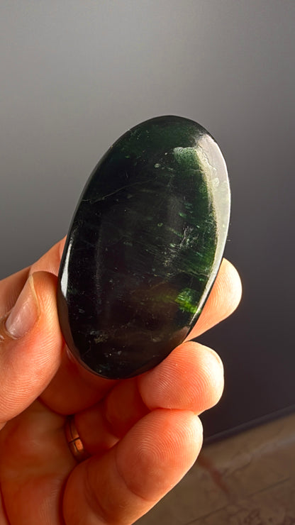 Green Kyanite Crystal Palm Stone