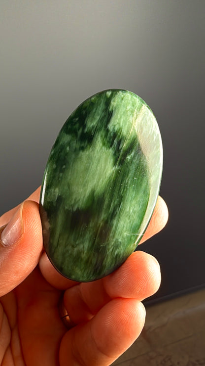 Green Kyanite Crystal Palm Stone