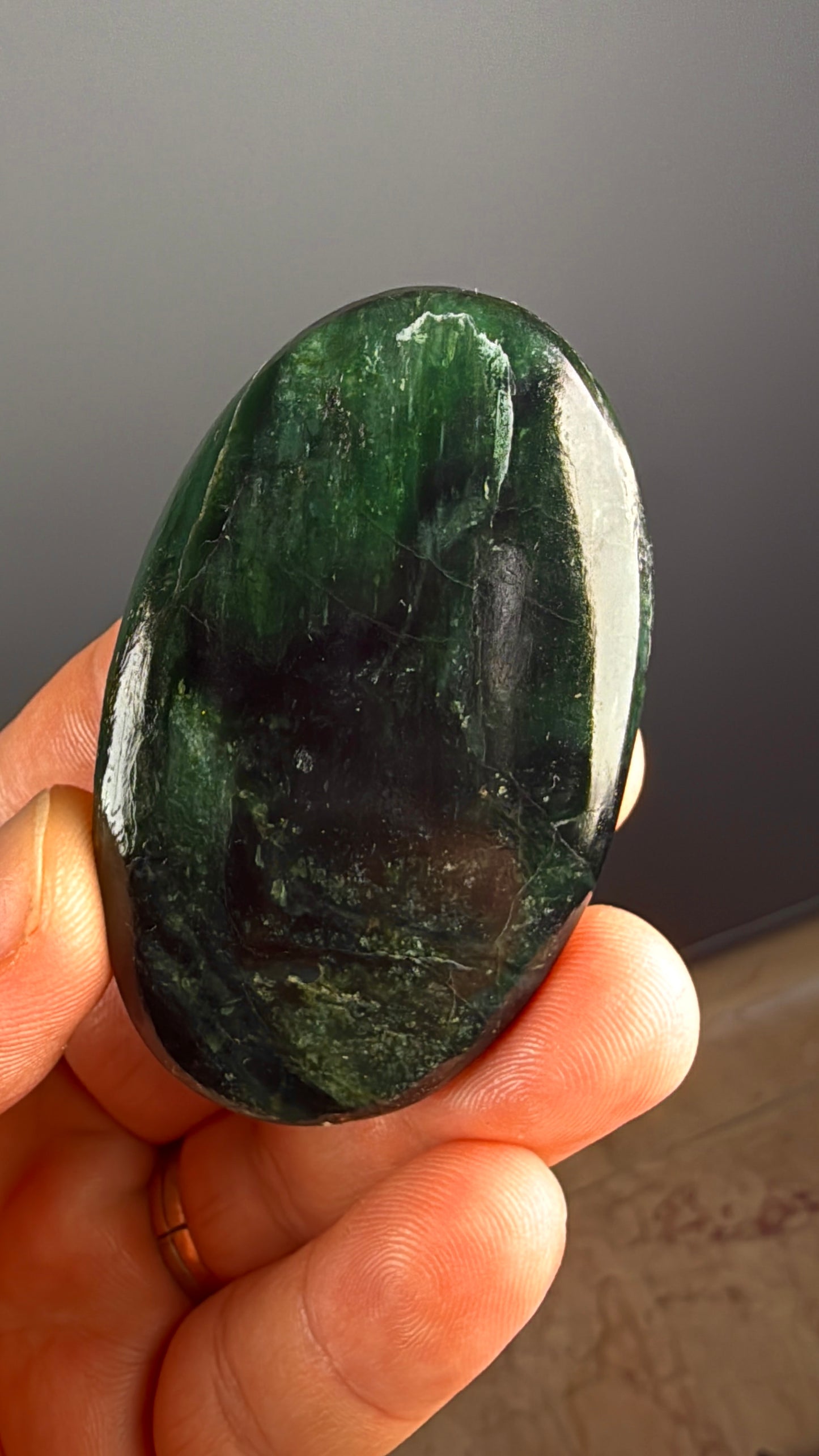 Green Kyanite Crystal Palm Stone