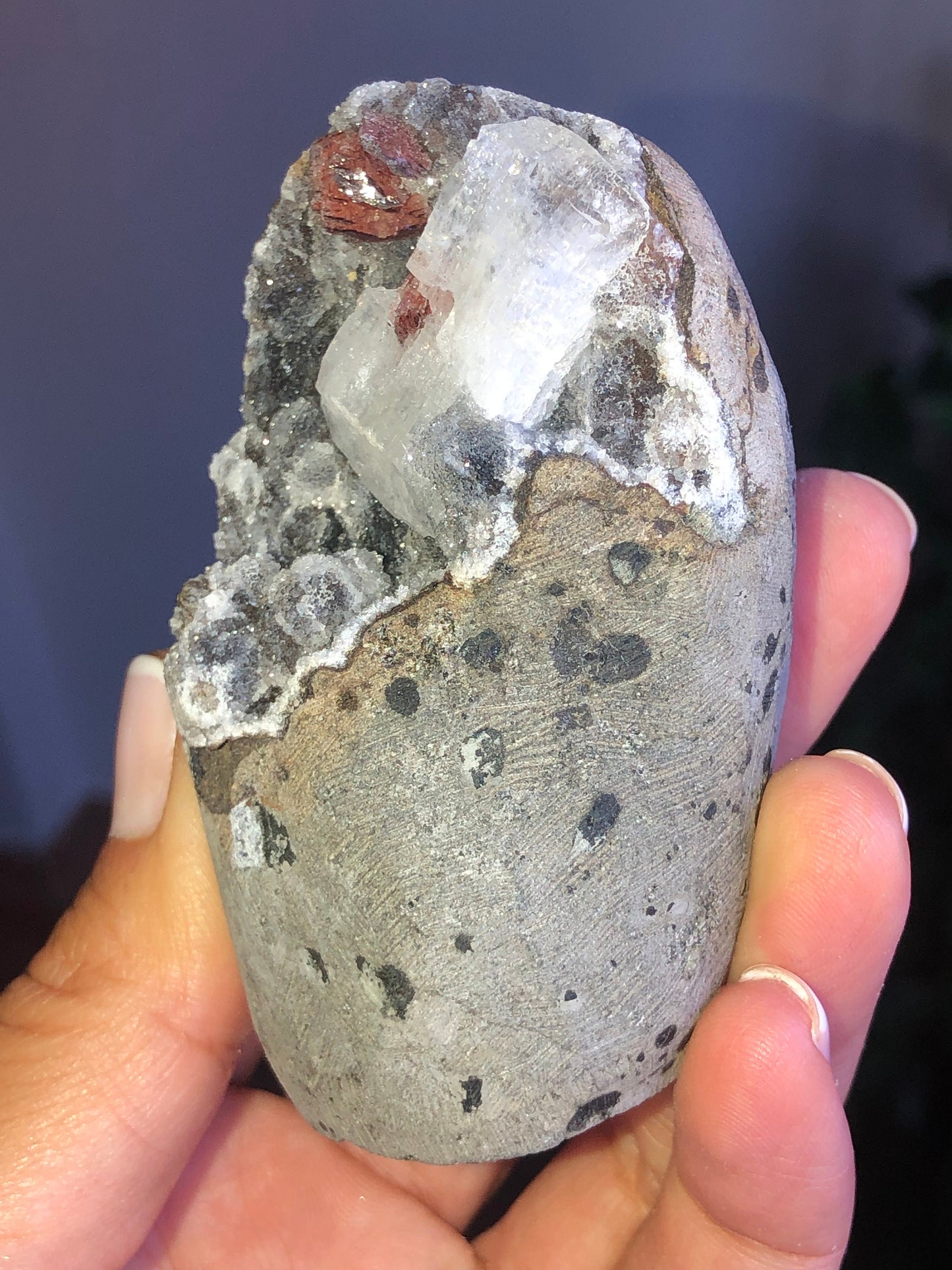 Amazing!Druzy Black Galaxy with Apophyllite and Heulandite Geode