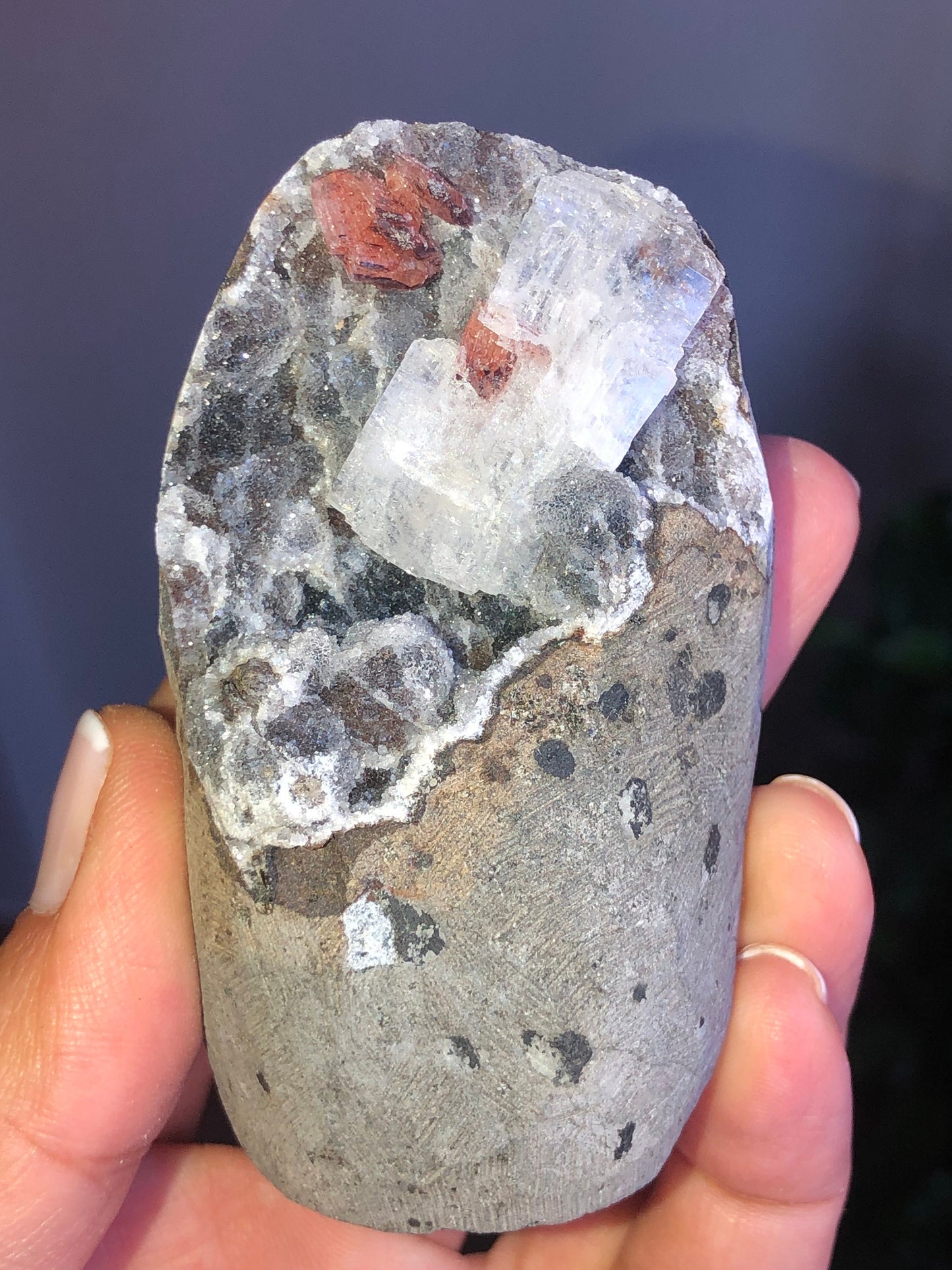 Amazing!Druzy Black Galaxy with Apophyllite and Heulandite Geode