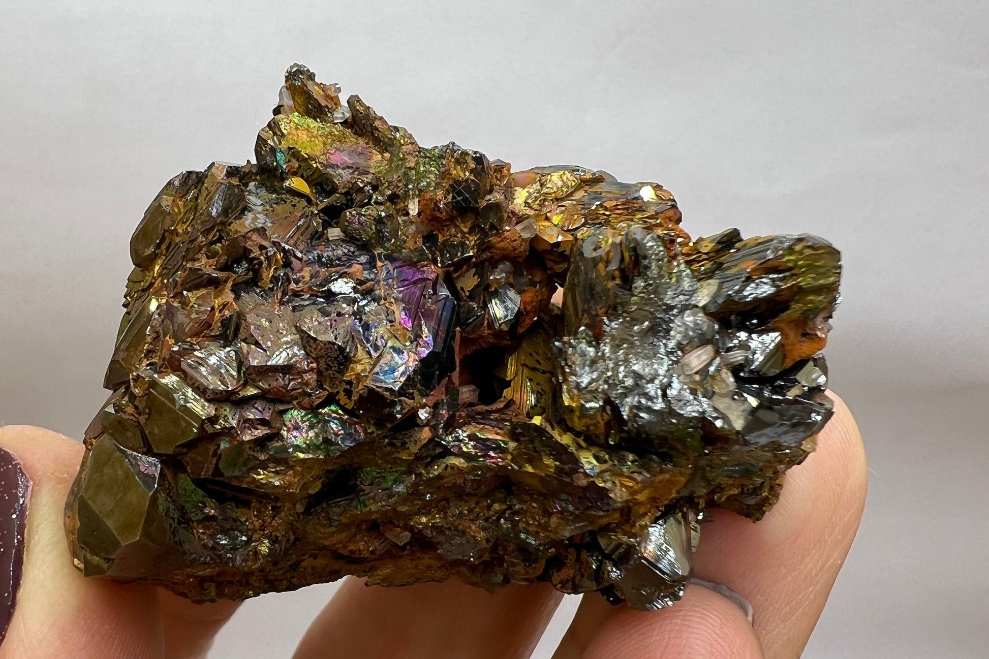 Magical! Natural Irısdecent Hematite Specimen From Italy