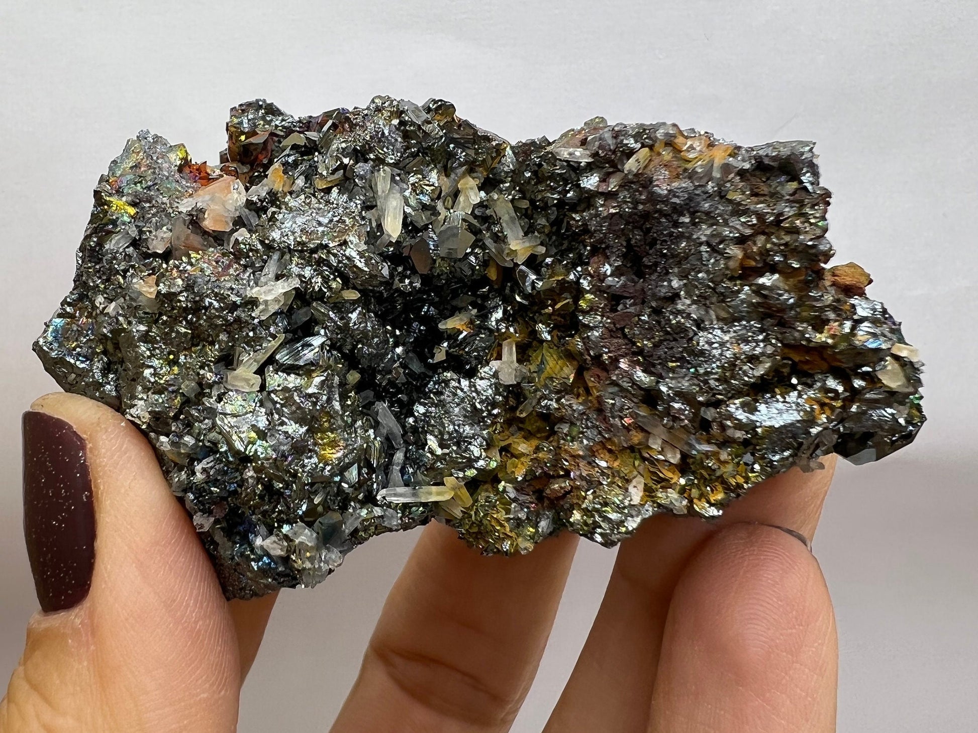 Amazing Colors! Natural Irısdecent Hematite Specimen From Italy