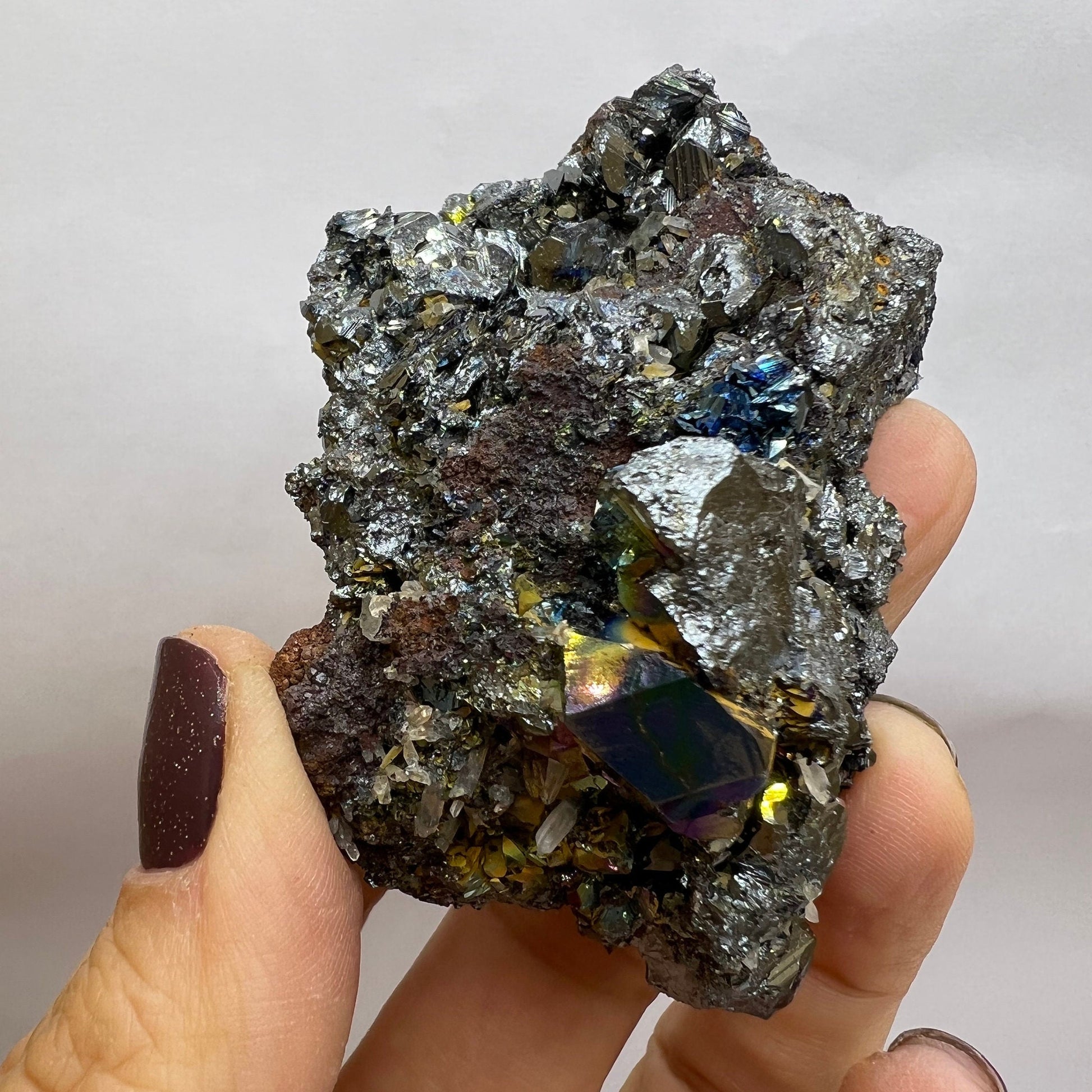 Amazing Colors! Natural Irısdecent Hematite Specimen From Italy