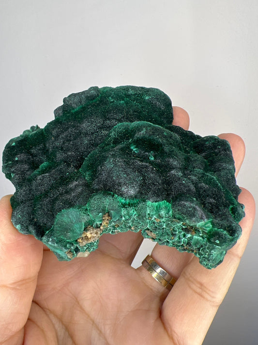 Amazing Velvety Green Color!Fibrous Malachite Mineral Specimen,Malachite Specimen