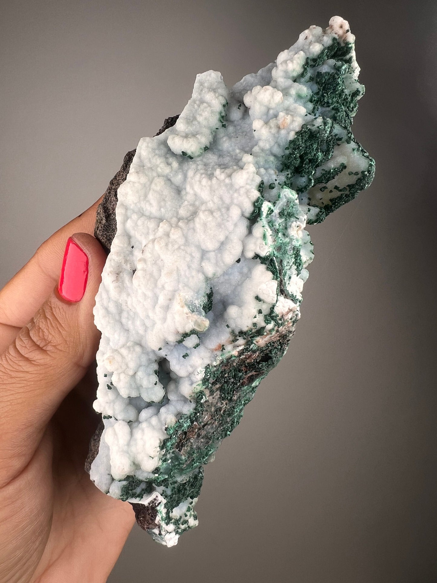 Stunning Piece!Malachite on Druzy Chalcedony Stallactite Specimen from Kalume,Congo