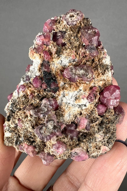 Good Piece!!! Raspberry Garnet Mineral Specimen