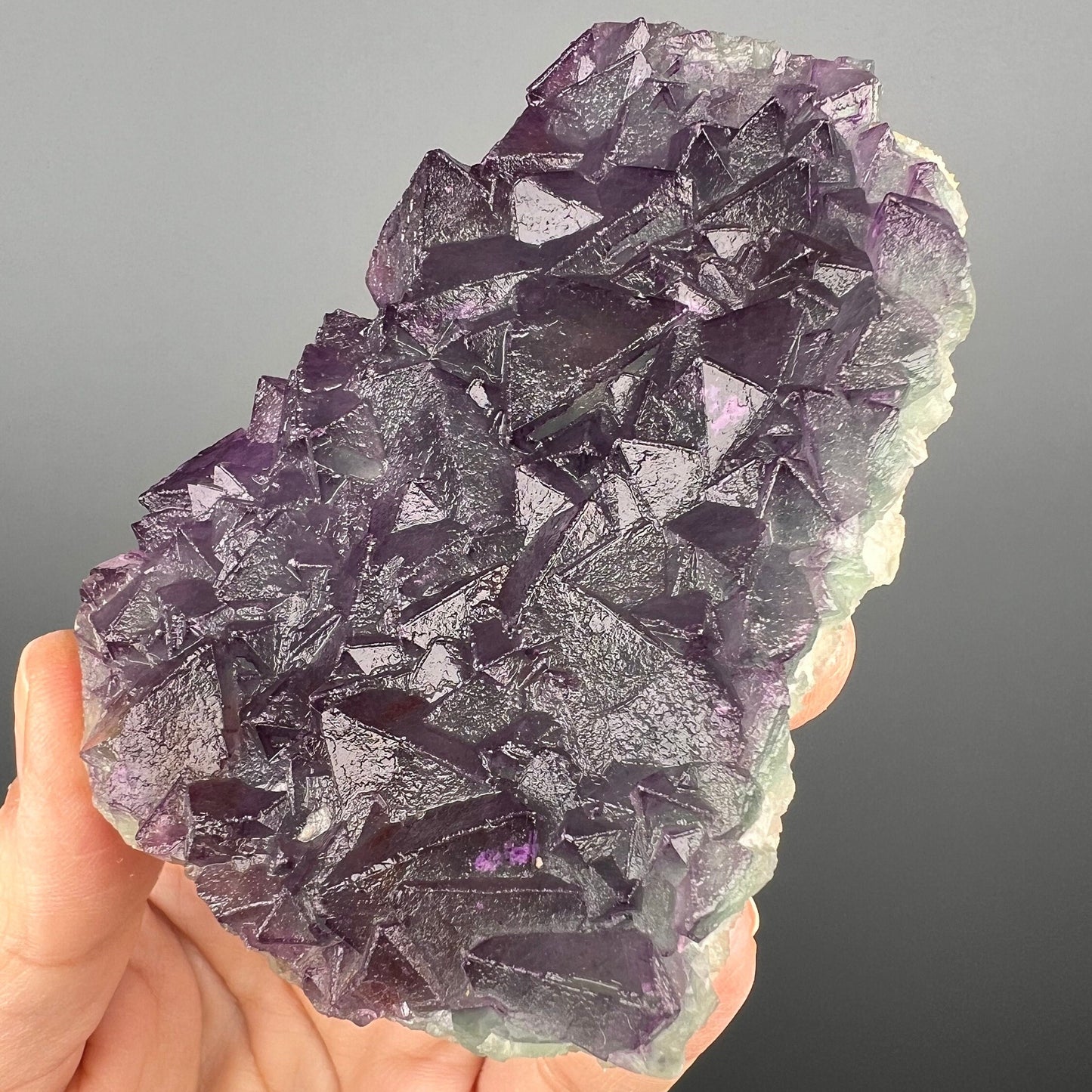 Amazing Color and Amazing Crystal Pattern ! Bi-Color Fluorite Crystal Specimen