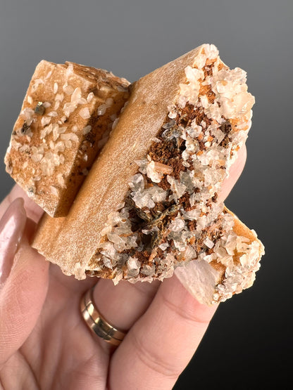 Amazing Pattern! Quartz on Octahedral Dolomite Crystal
