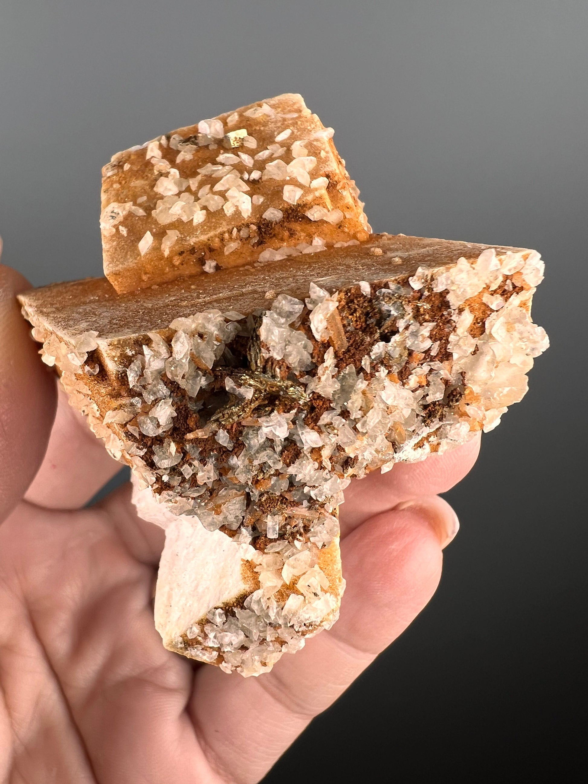 Amazing Pattern! Quartz on Octahedral Dolomite Crystal
