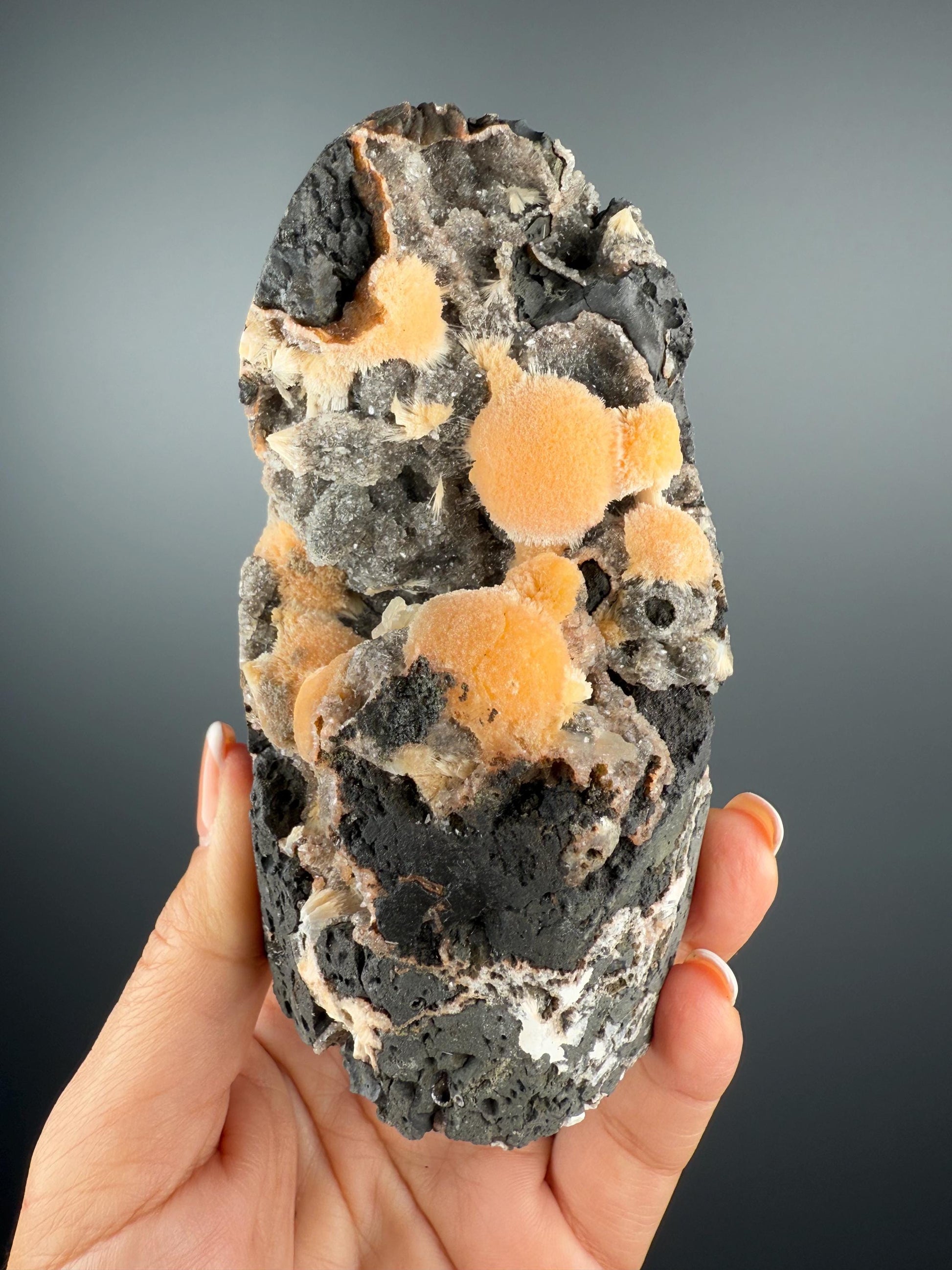 Thomsonite Balls with Quartz Specimen (Self-Standing Piece)