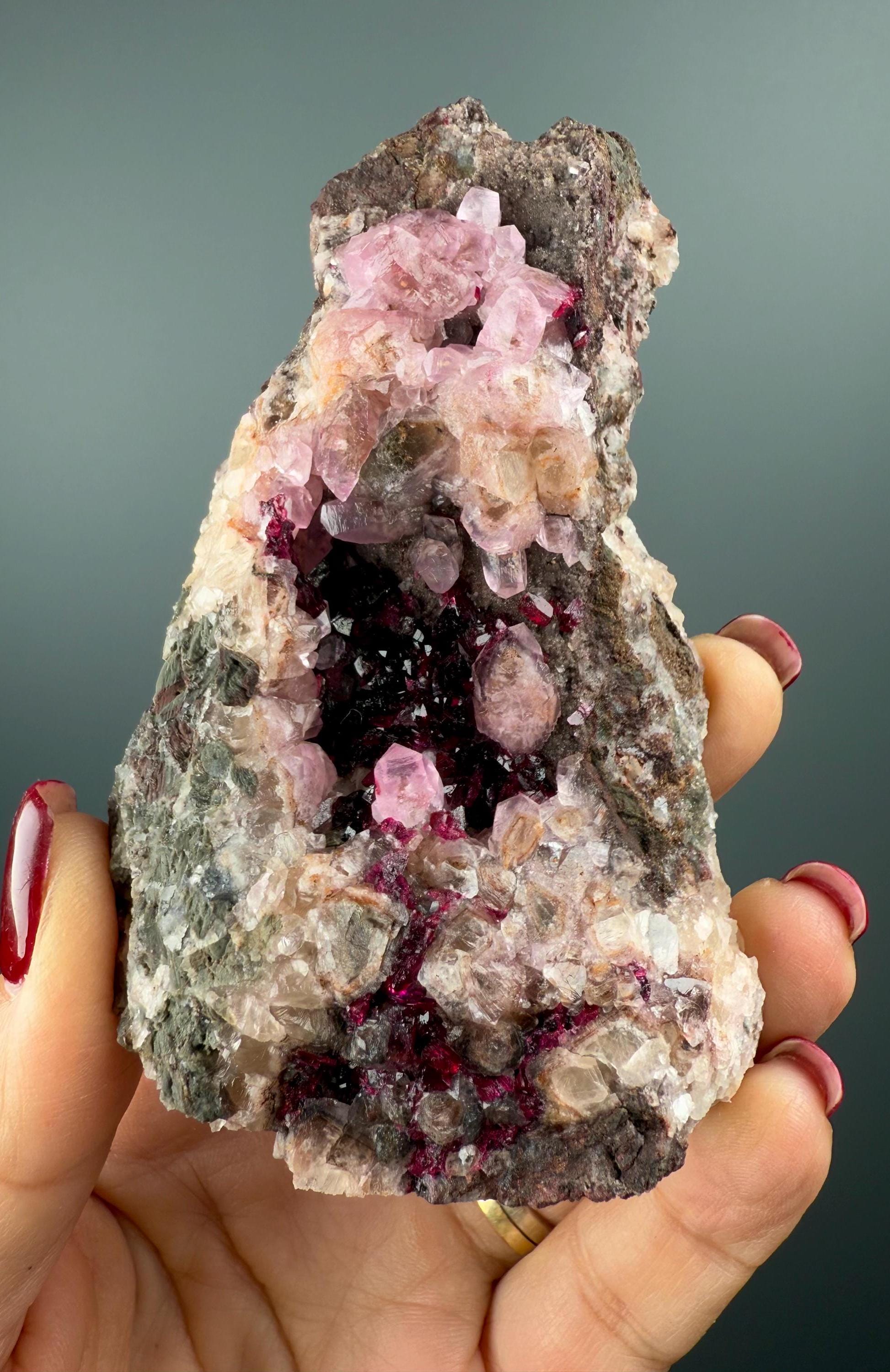 Amazing Piece! Roselite Crystal and Cobalto Calcite Mineral Specimen