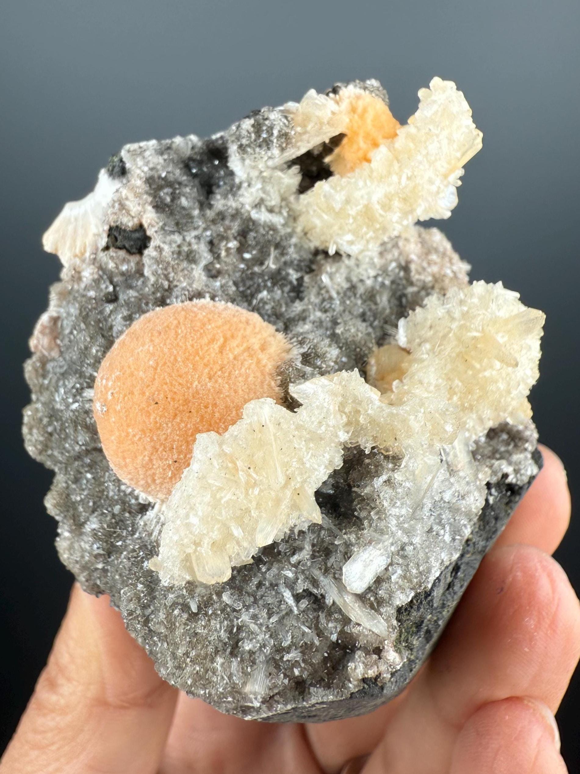 Amazing! Thomsonite Balls with Calcite Specimen, Self-Standing Thomsonite Crystal
