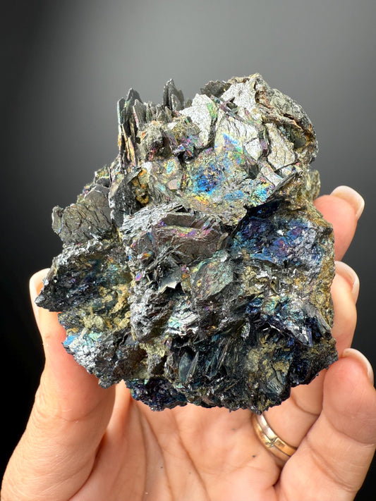 All Natural Irısdecent Colors! Hematite Specimen From Italy