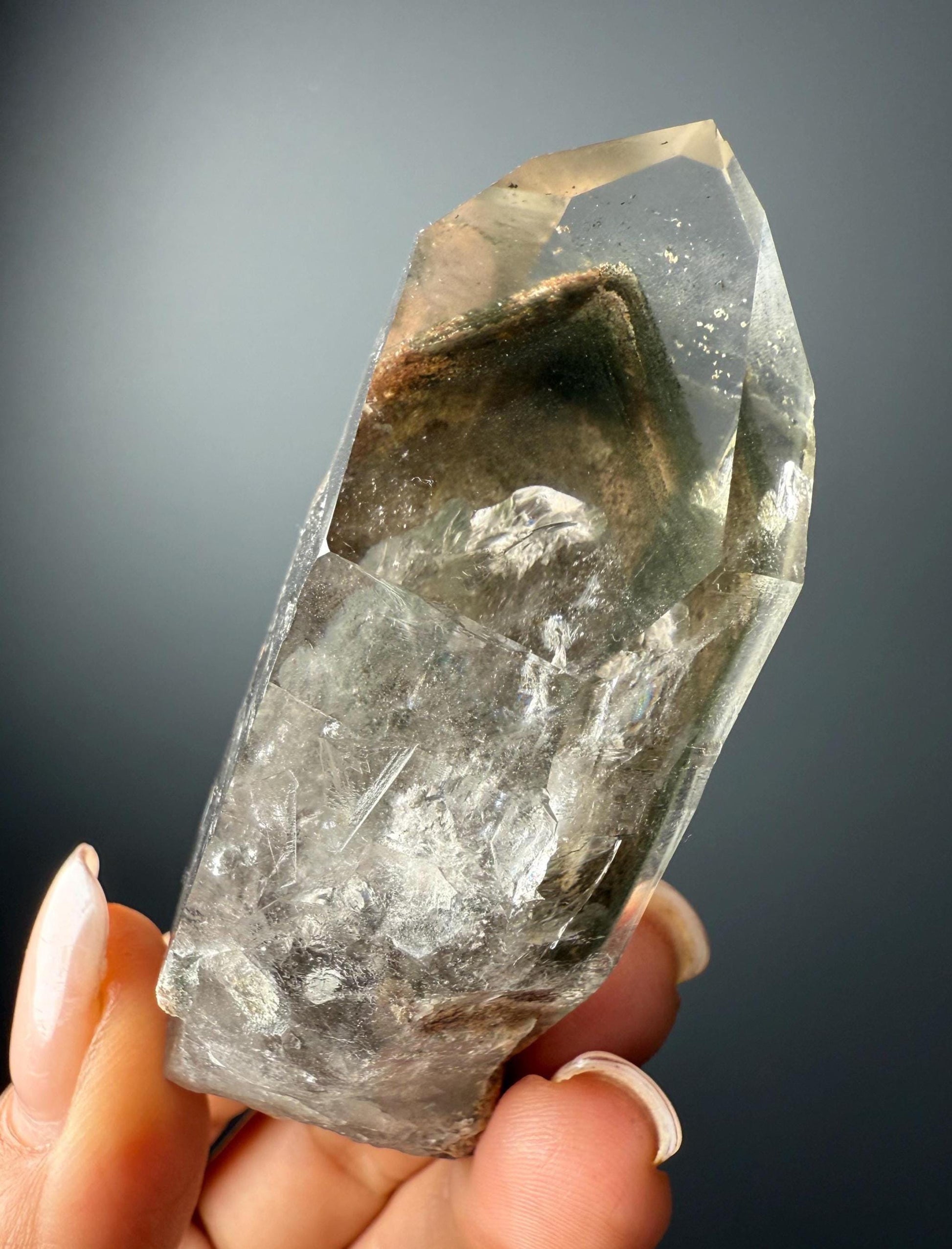 Rare ! Phantom Quartz / Ghost Quartz