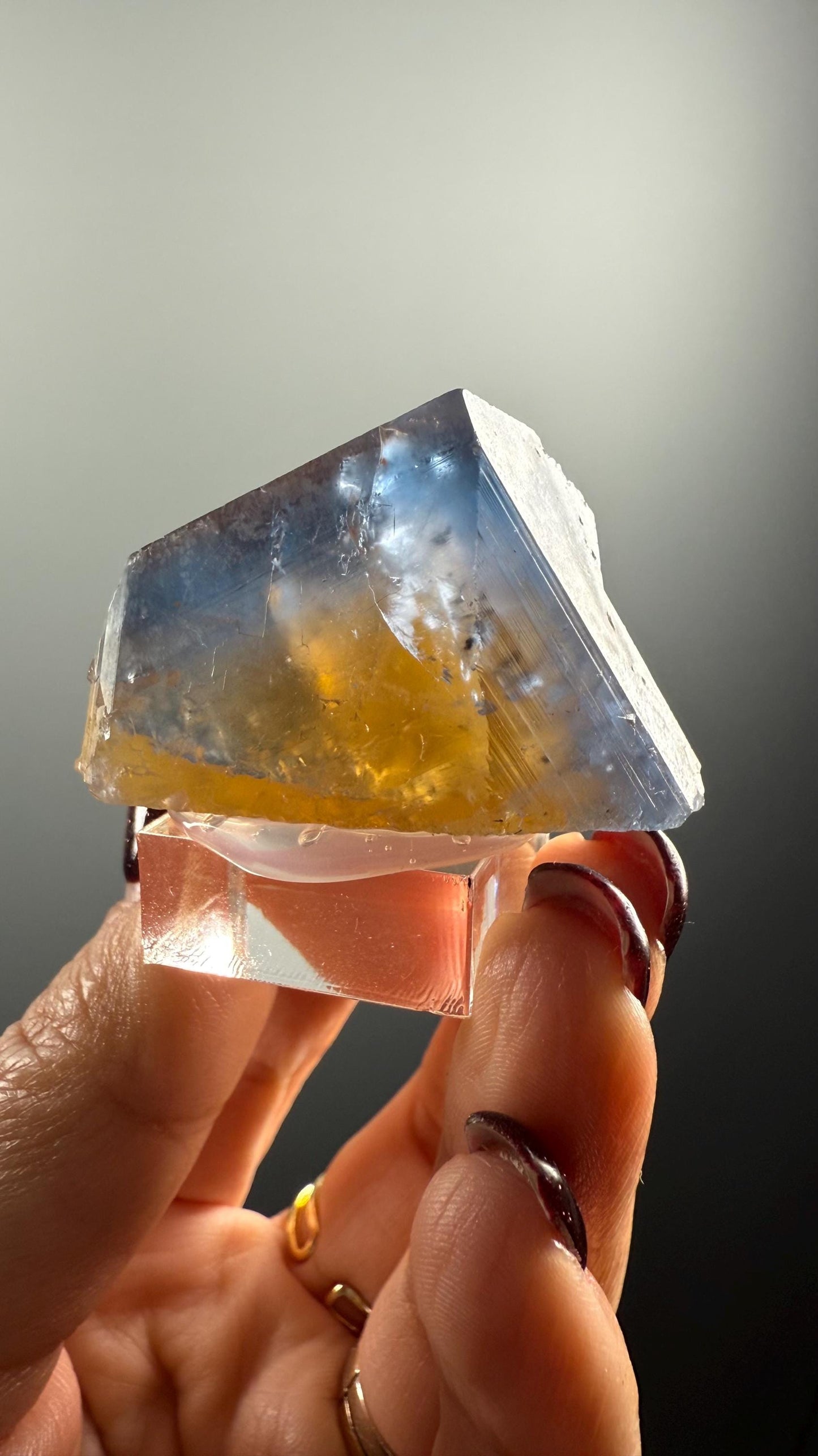 Amazing ! Fluorite Crystal Mineral Specimen from France