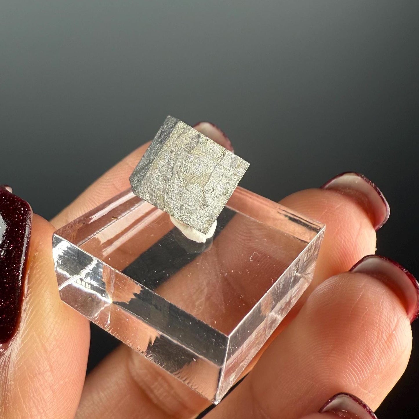 Muonionalusta Meteorite Cube