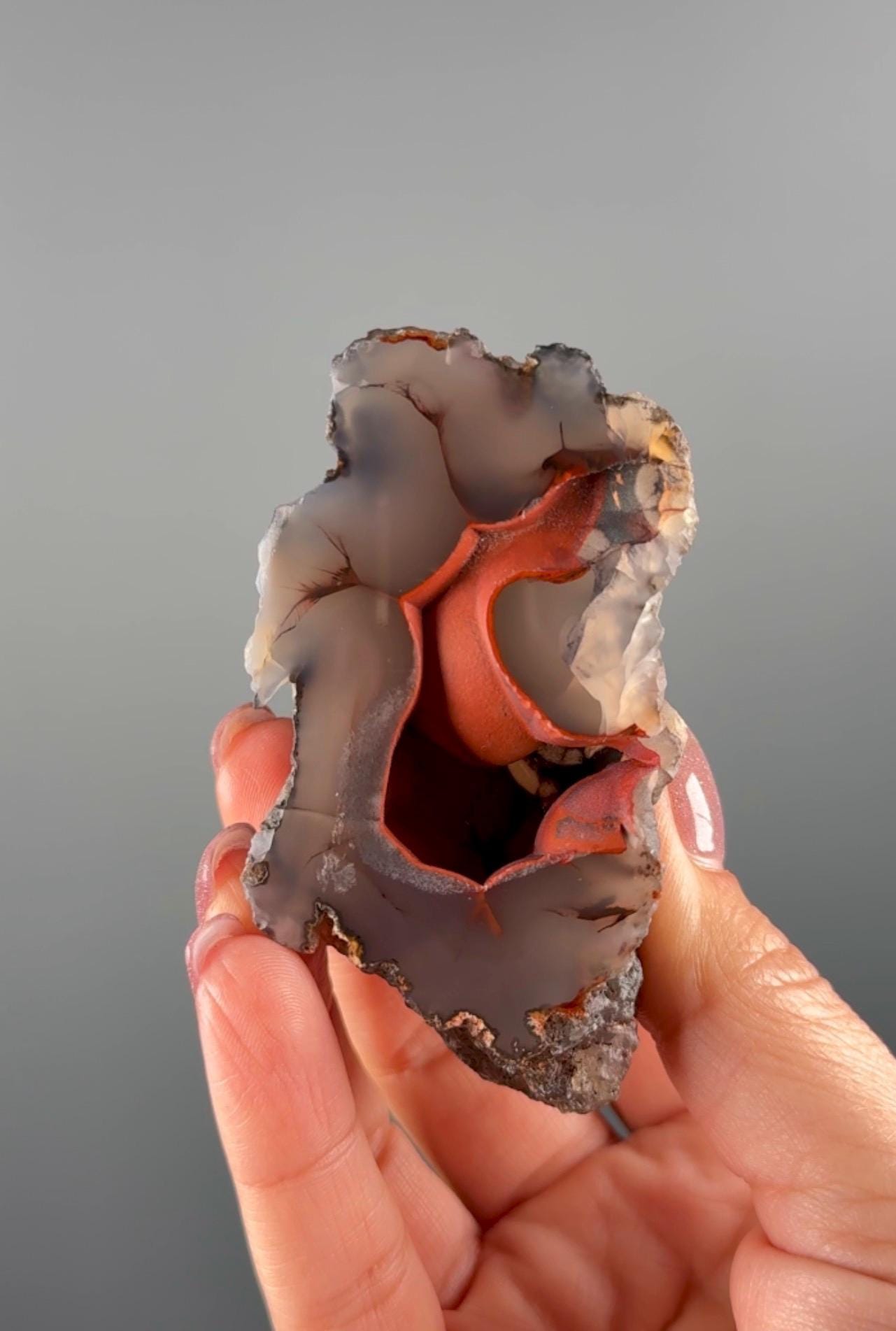 UV Reactive Red Fox Agate Specimen, Patagonia Origin