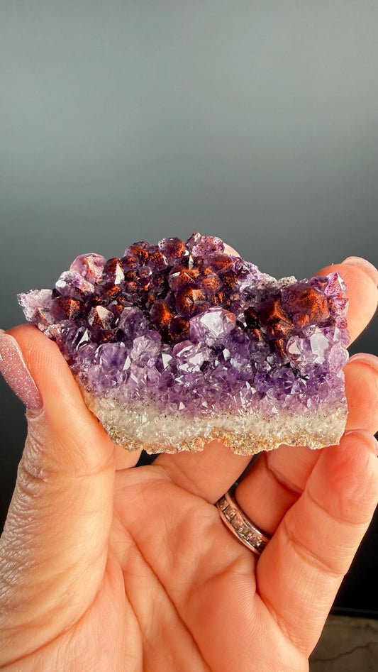 Amethyst Crystal Cluster – Red-Purple Amethsyt from India