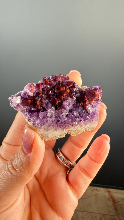 Amethyst Crystal Cluster – Red-Purple Amethsyt from India
