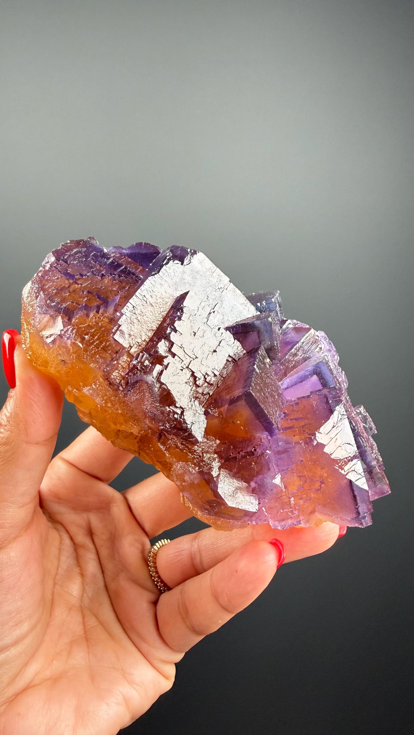 Zoning Fluorite Crystal Minerva Mine, Illinois, USA