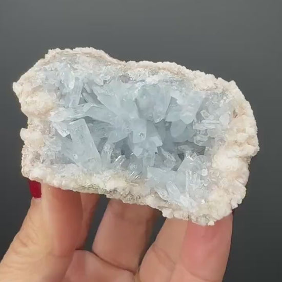 Excellent ! Sky Blue Celestite (Celestine)  Crystal