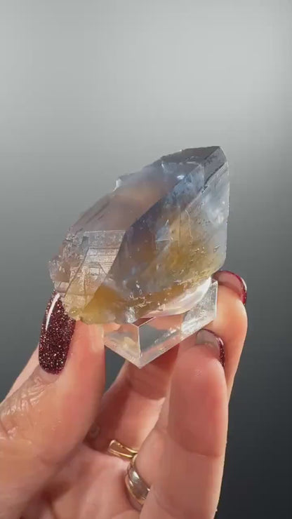 Amazing ! Fluorite Crystal Mineral Specimen from France