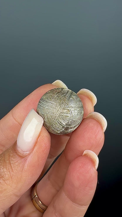 Muonionalusta Meteorite Sphere