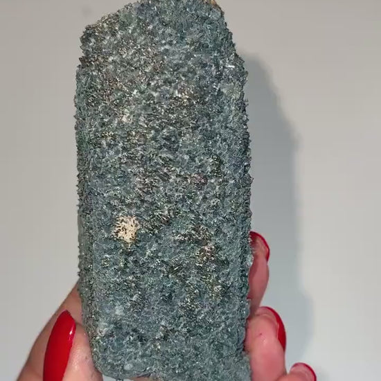 NEW Find , Sparkly Foitite crystal on Feldspar Specimen