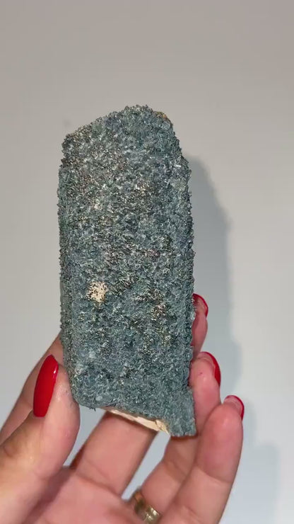 NEW Find , Sparkly Foitite crystal on Feldspar Specimen