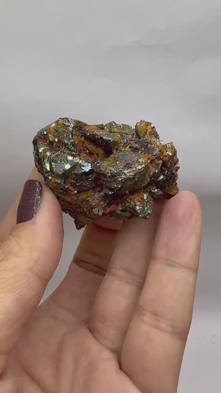 Magical! Natural Irısdecent Hematite Specimen From Italy