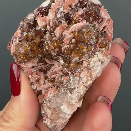 Amazing Combination! Quartz, Manganese Oxide, Limonite and Calcite Crystal