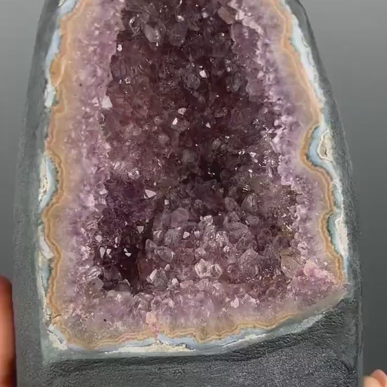 Amethyst Geode Mineral Specimen, Self-Standing Amethyst Geode