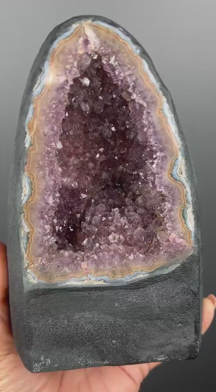 Amethyst Geode Mineral Specimen, Self-Standing Amethyst Geode