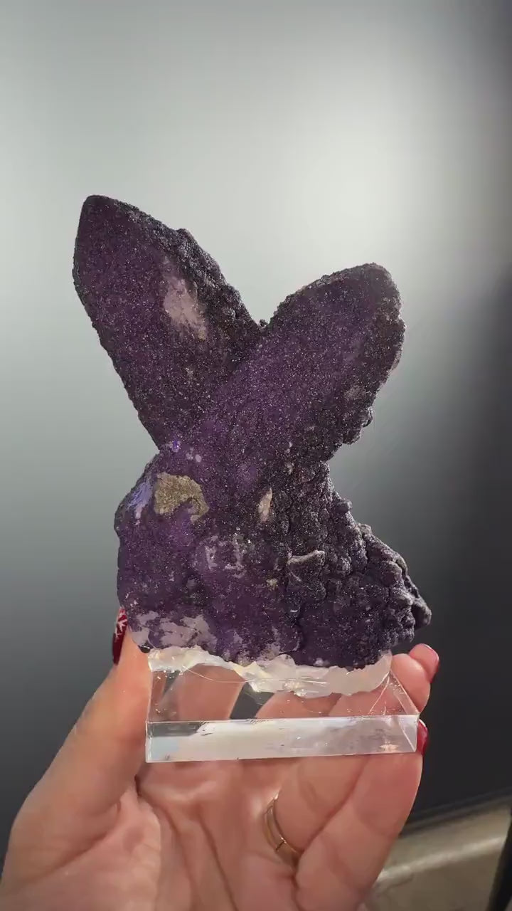 New Find Fluorite on Quartz from Inner Mongolia