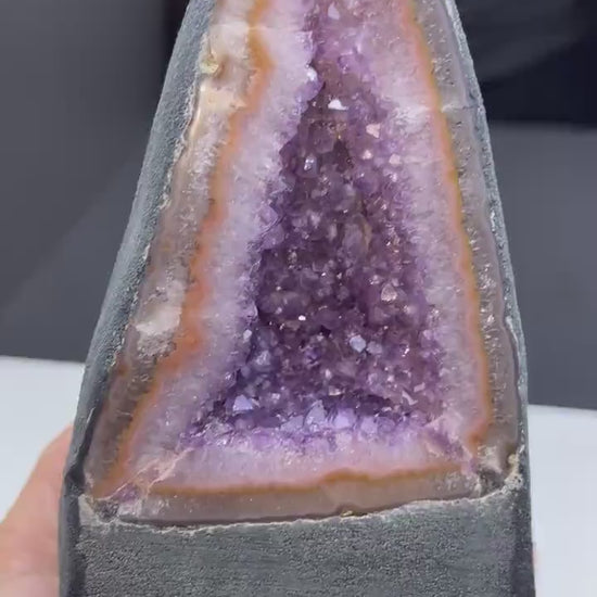 Amethyst Geode Mineral Specimen, Self-Standing Amethyst Geode