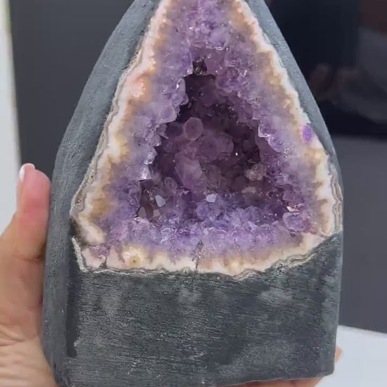 Purple Amethyst Geode Mineral Specimen, Self-Standing Amethyst Geode