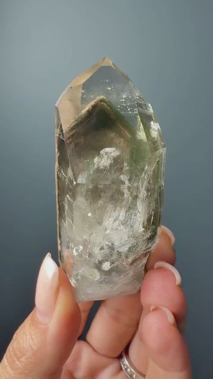 Rare ! Phantom Quartz / Ghost Quartz